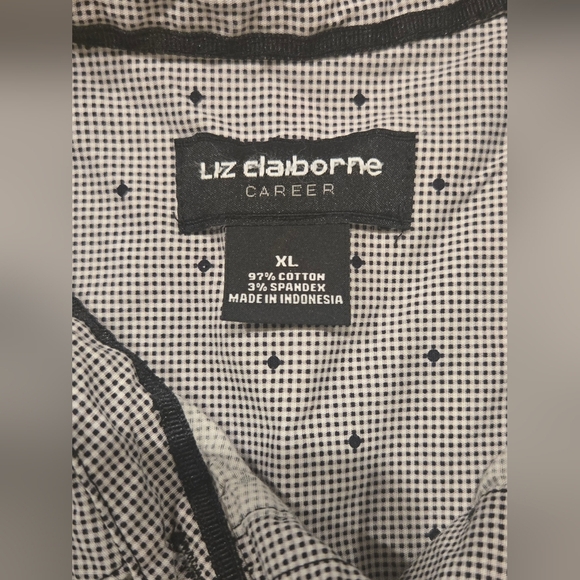 NWOT Liz Claiborne Career Polka Dot Shirt - Picture 5 of 8
